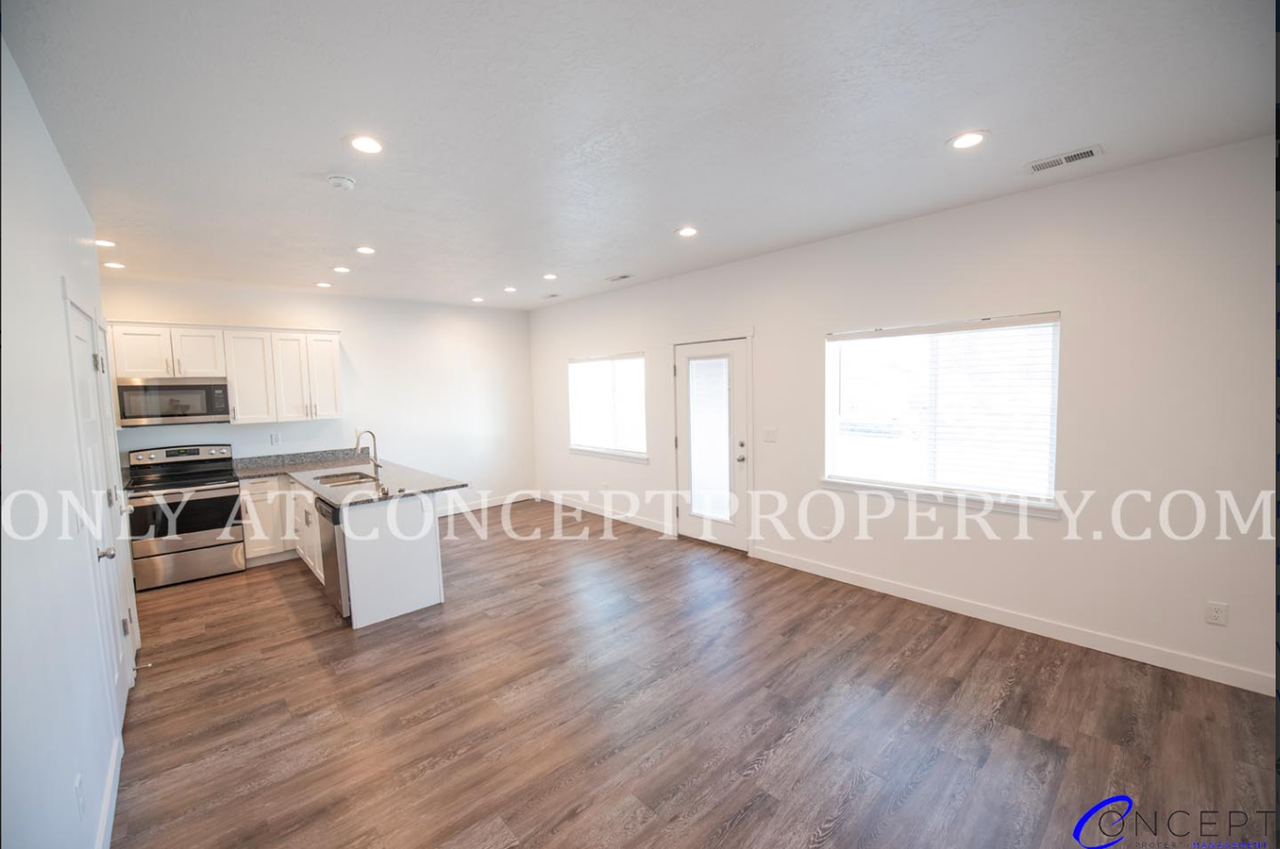 Harvest Pointe Townhomes - Photo 2 of 50