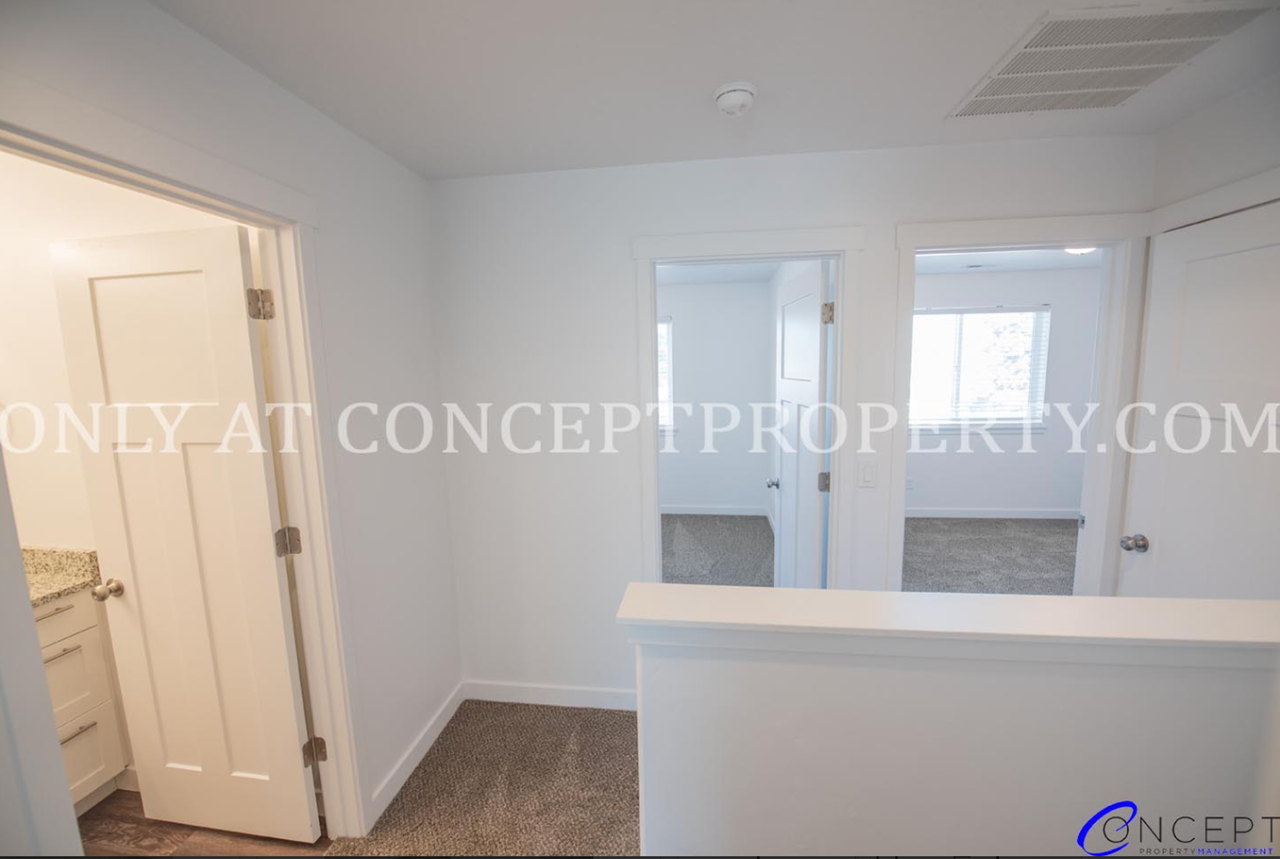 Harvest Pointe Townhomes - Photo 6 of 50