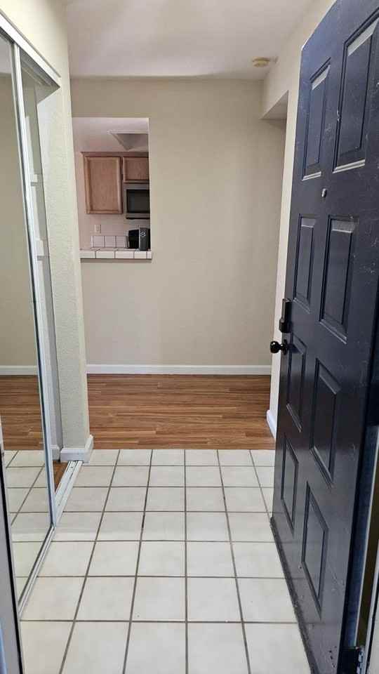 24554 Diamond Ridge Dr - Photo 2 of 20