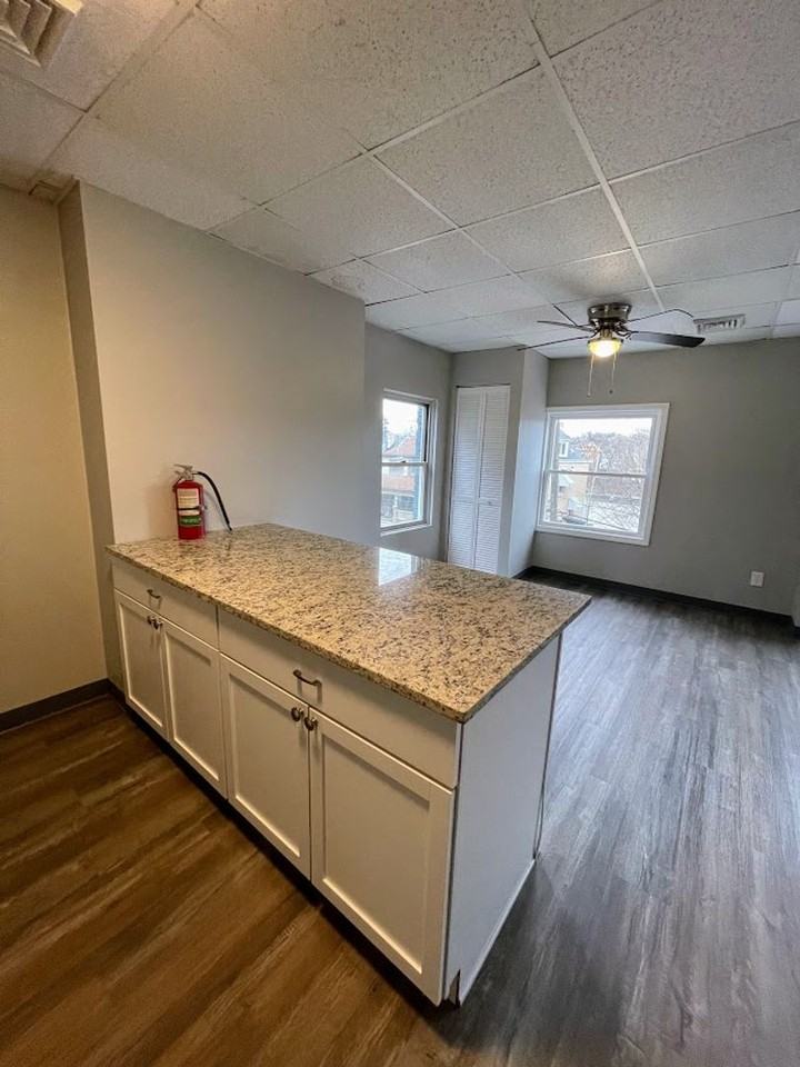 117 Crawford Avenue - Photo 3 of 18