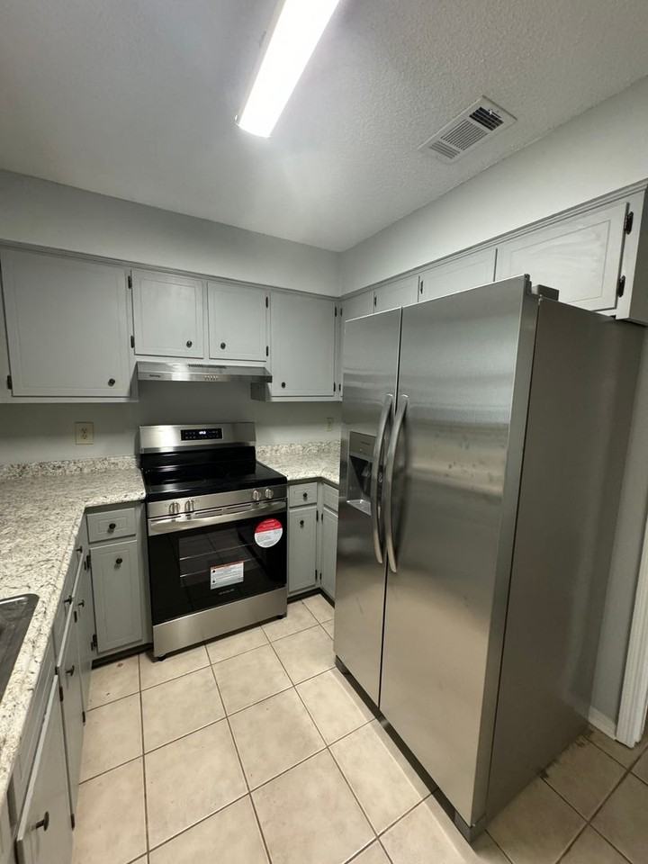 6204 Forest Pines Dr - Photo 7 of 19