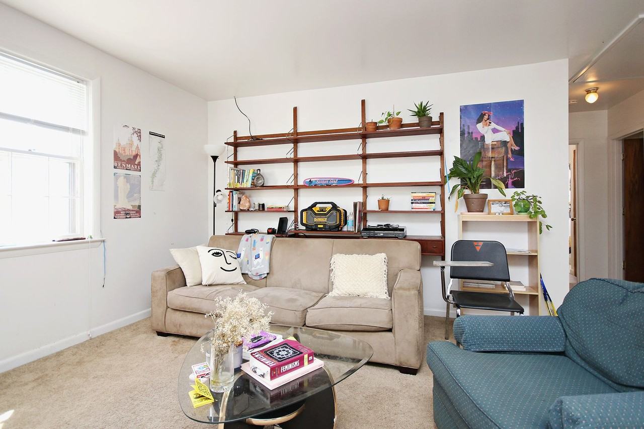 1609 Gordon Ave #4 - Photo 7 of 16