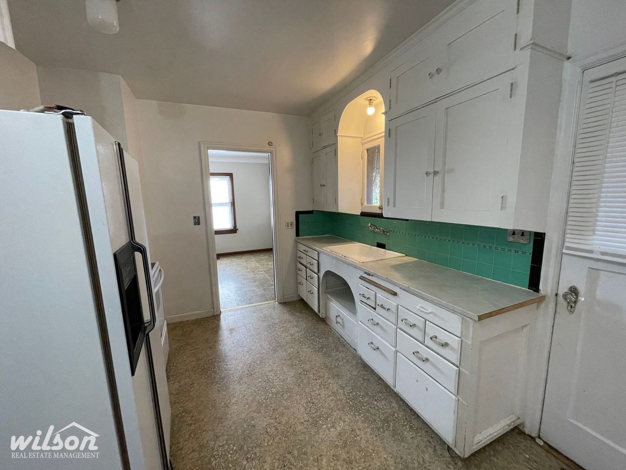 816 S 5th Ave - Photo 4 of 22