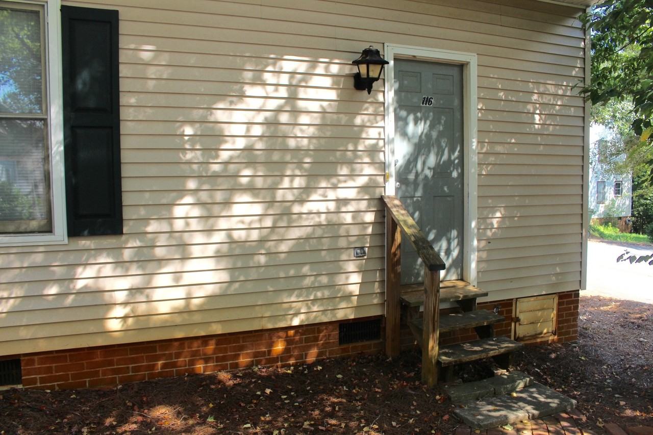 116 Franklin Dr - Photo 2 of 32