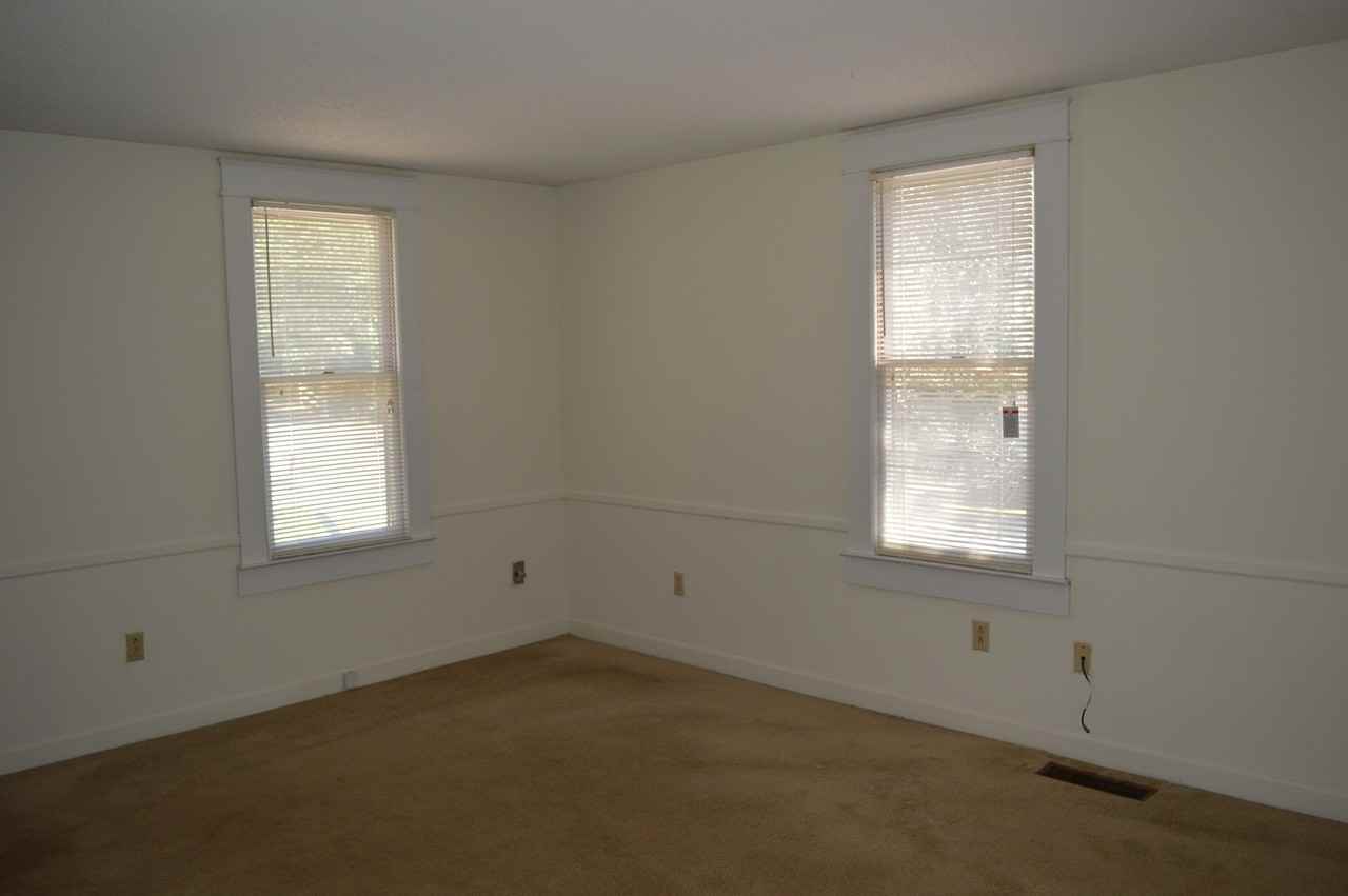 116 Franklin Dr - Photo 3 of 32