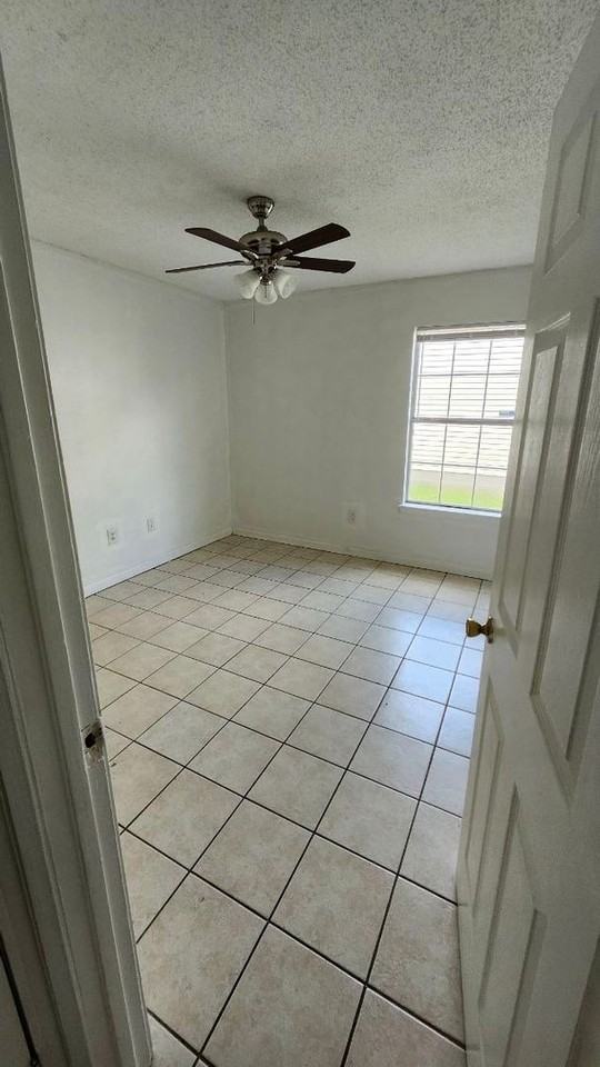 10633 Sharp Blvd - Photo 6 of 8