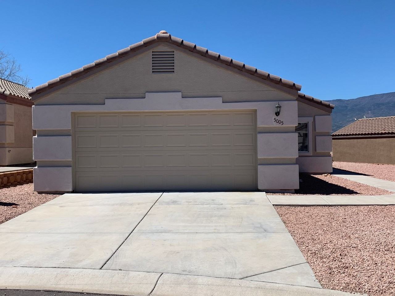 5005 East Catalina Court - Photo 2 of 28