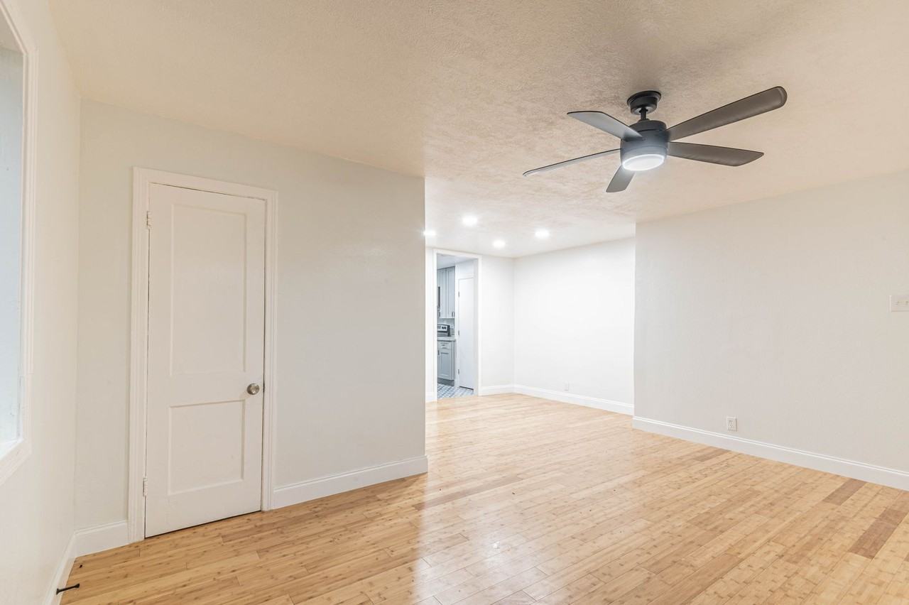 2303 Rosewood St #1 - Photo 4 of 16