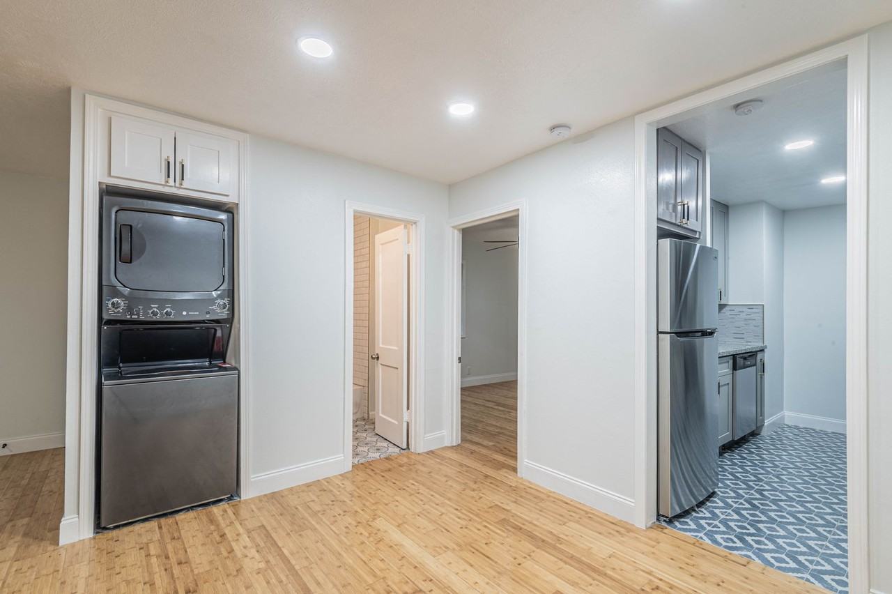 2303 Rosewood St #1 - Photo 7 of 16