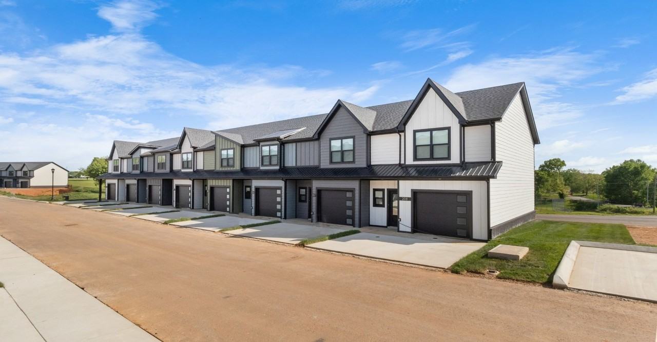 208 Jonathan Wade Pvt Cir - Photo 5 of 29