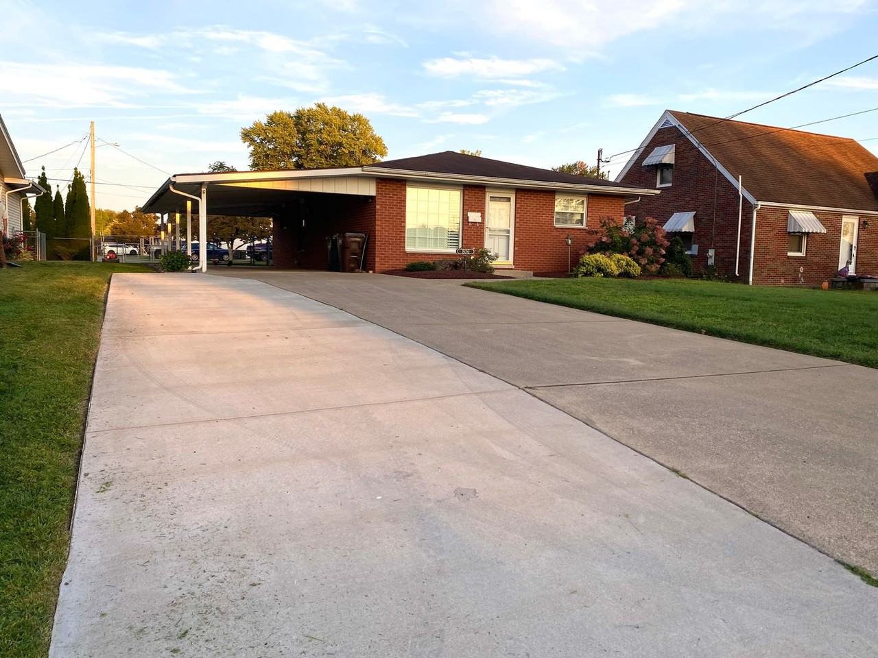 806 Morgan Ave - Photo 2 of 21