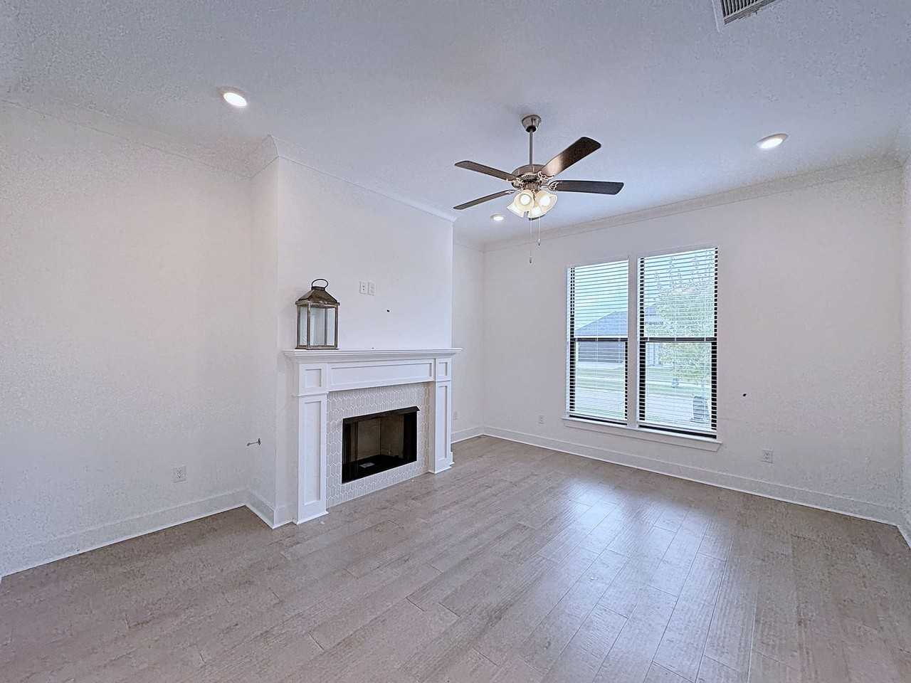 10263 Alderman Dr - Photo 2 of 19