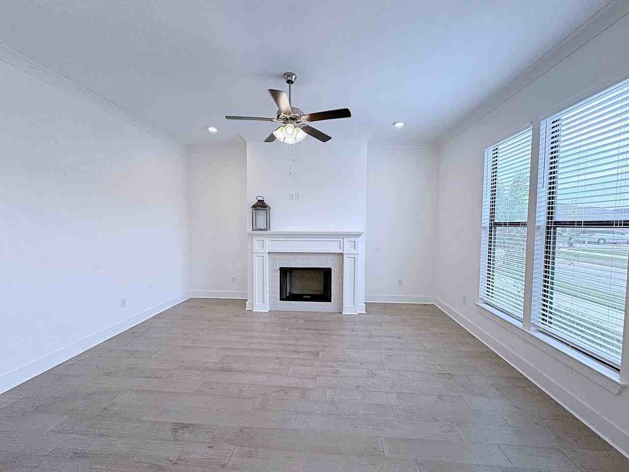 10263 Alderman Dr - Photo 5 of 19