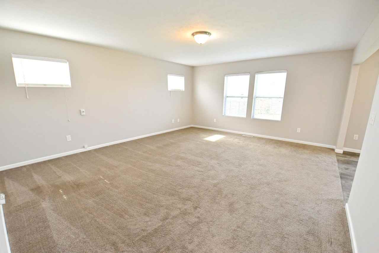 4327 Sapphire Dr - Photo 2 of 26