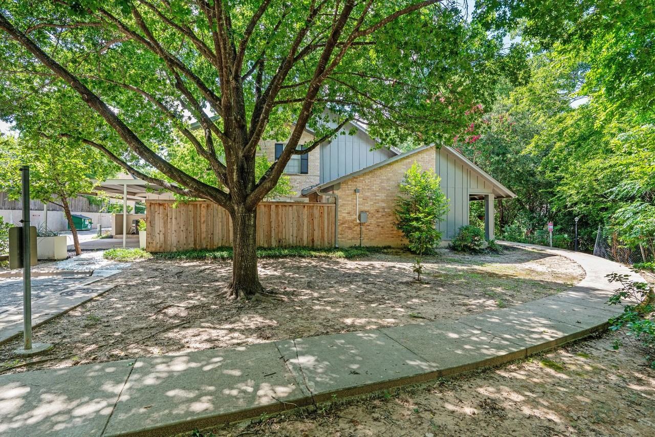 2008 Voltaire Dr - Photo 3 of 35