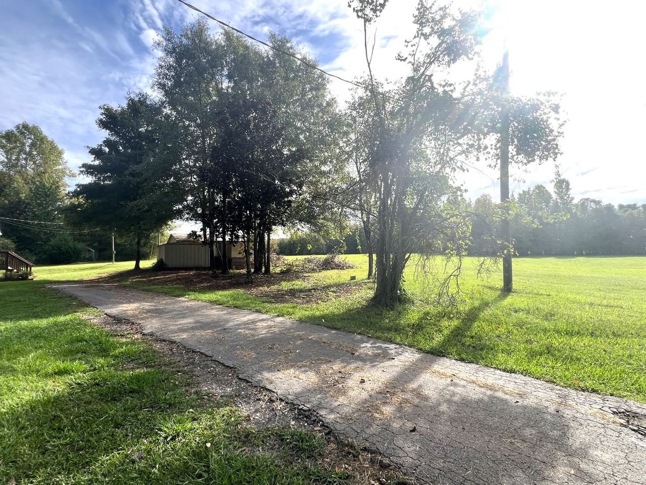 765 Ga Highway 18 E - Photo 2 of 37