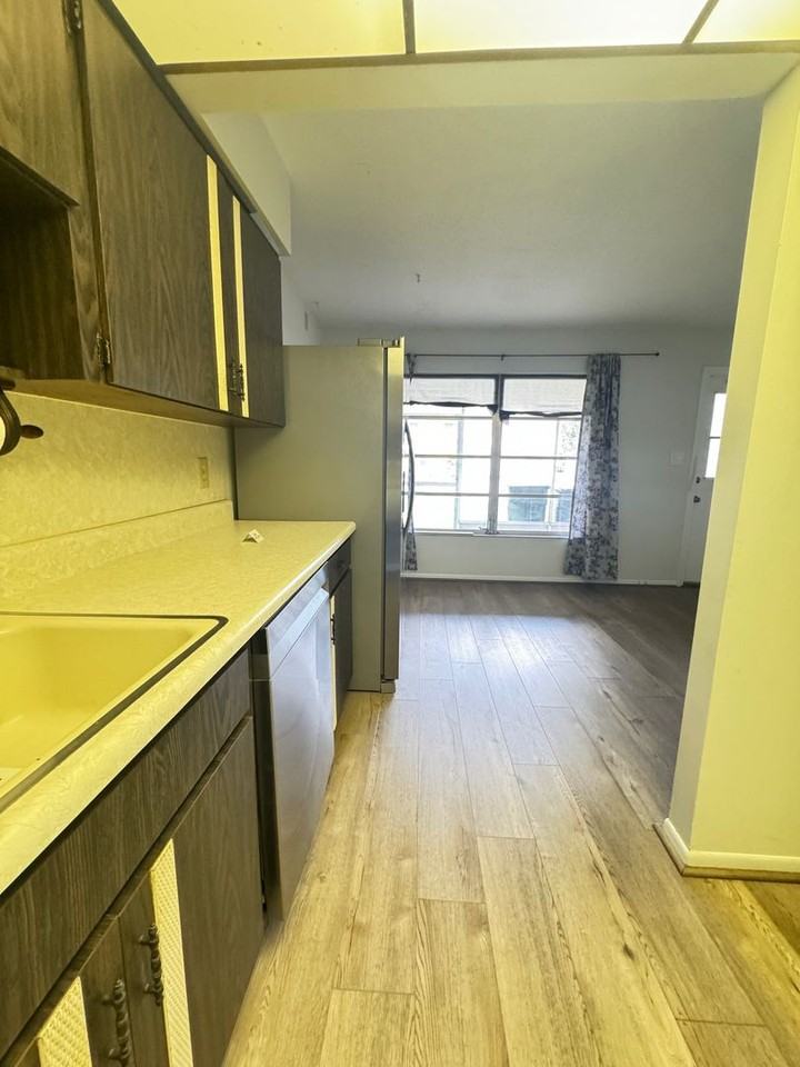 210 Elliot Ave #135 - Photo 4 of 26