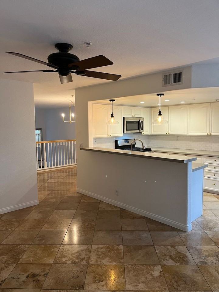 10762 Chestnut St - Photo 2 of 24