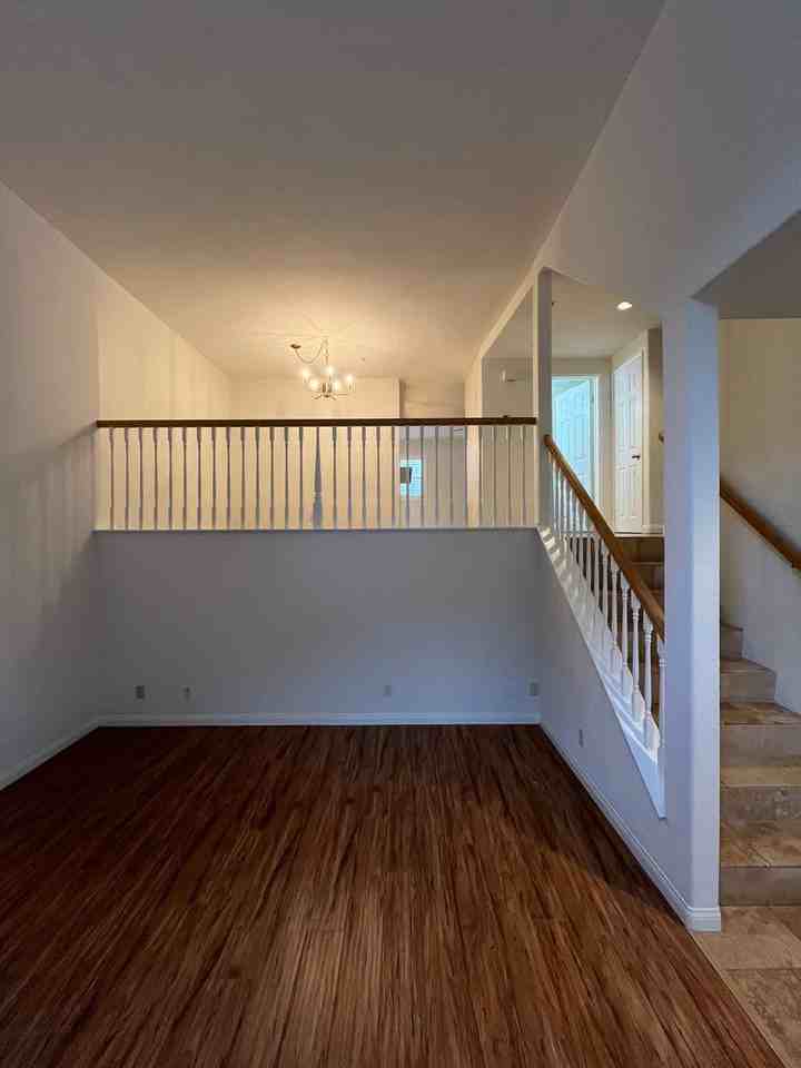 10762 Chestnut St - Photo 3 of 24