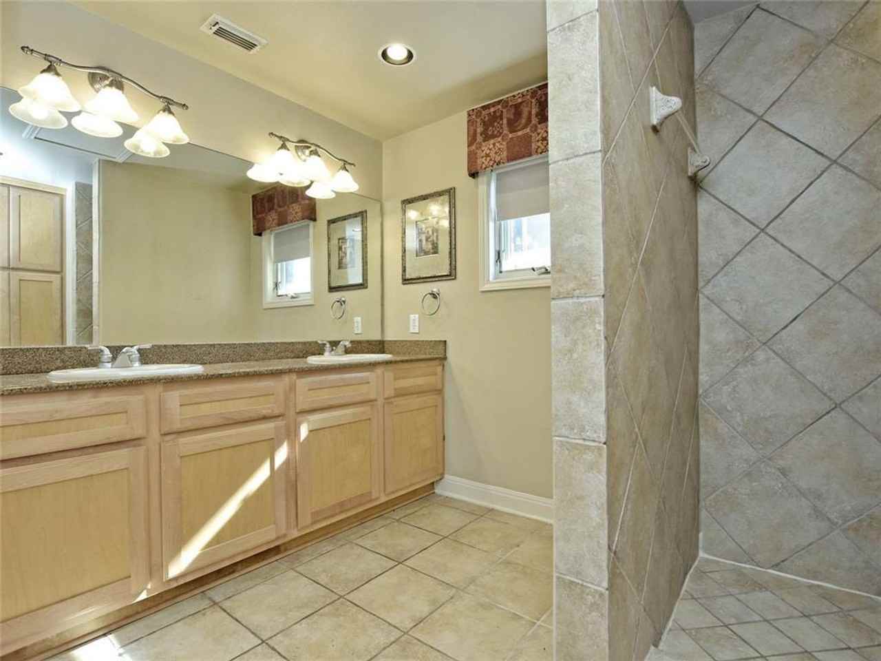 1908 Kahala Sunset Drive #A - Photo 2 of 22