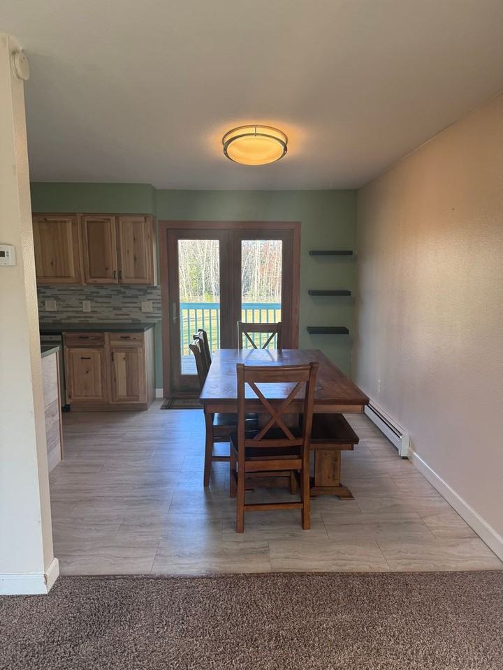 2640 Lisa Ann Dr - Photo 3 of 15
