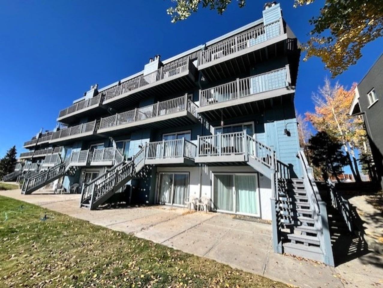 350 E La Bonte St #37 - Photo 3 of 24