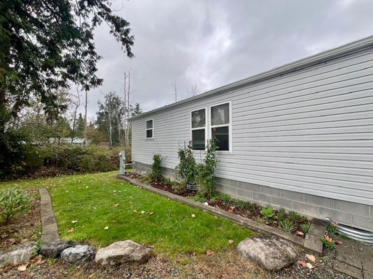 4596 California Trl - Photo 2 of 16