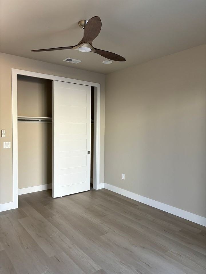 124 New St - Photo 7 of 9