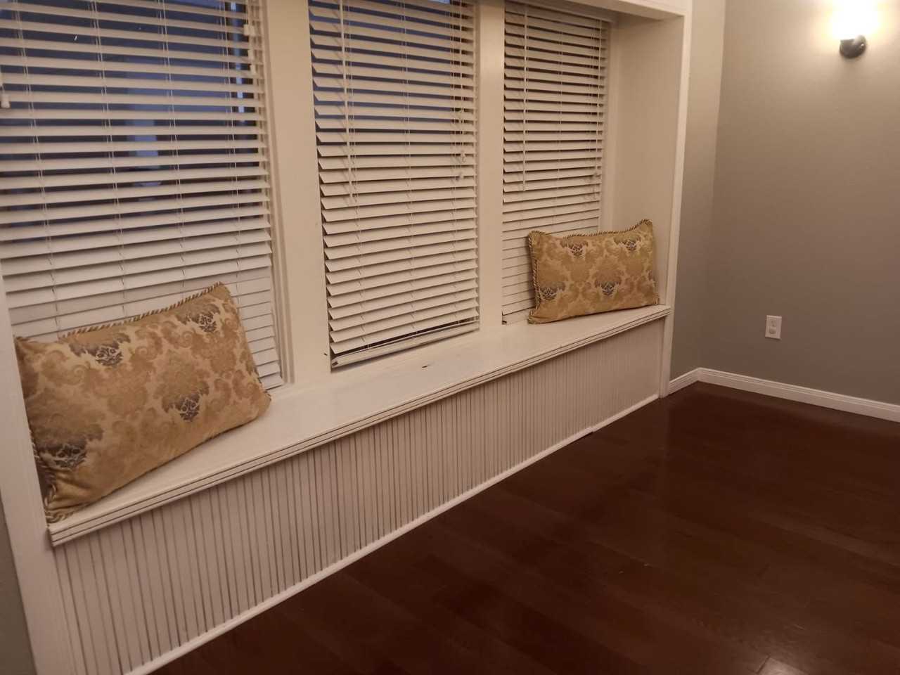 2510 Colcord Ave - Photo 3 of 20