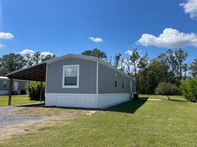 12493 Hebert Rd - Photo 3 of 20