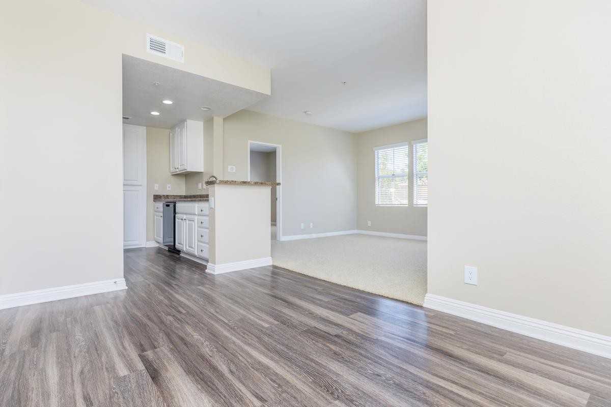 22482 Alma Aldea - Photo 2 of 35