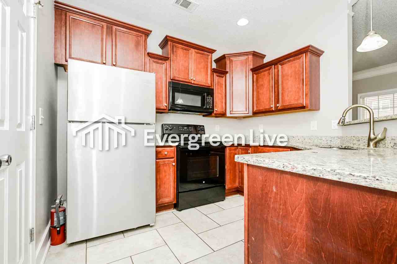 2160 Olmadison Vw - Photo 2 of 14