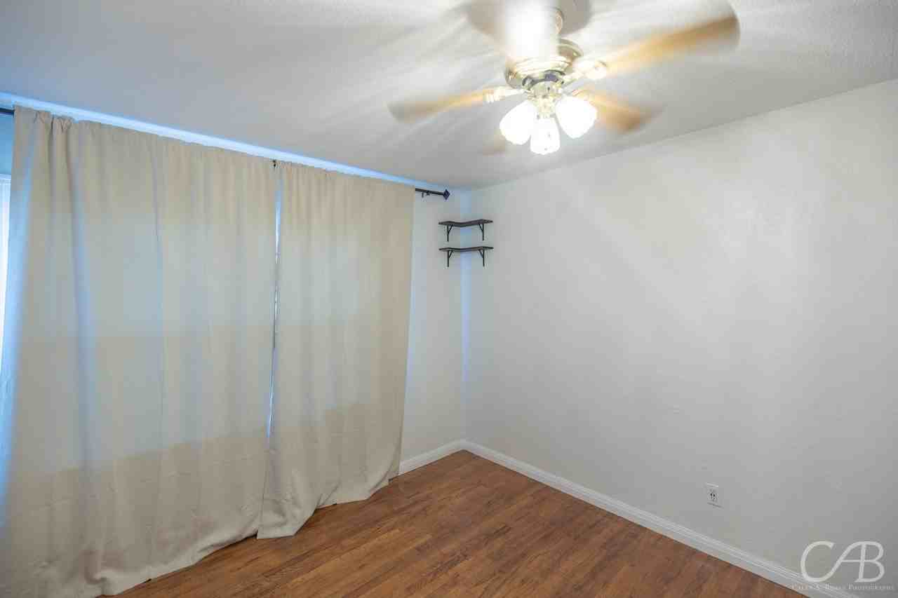 2318 Amarillo St - Photo 3 of 25