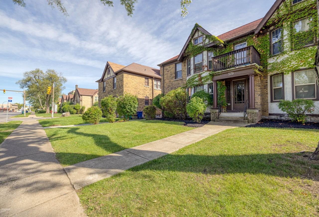 Colvin View Apartments - Photo 7 of 50