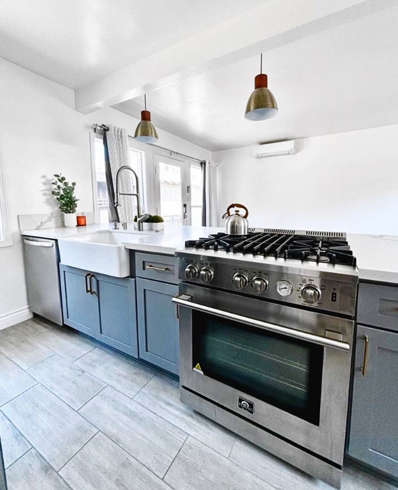 1230 N Hollywood Way, Burbank, CA 91505 - Photo 2 of 16