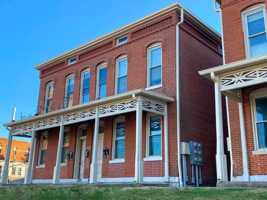 featured image of 826 York St