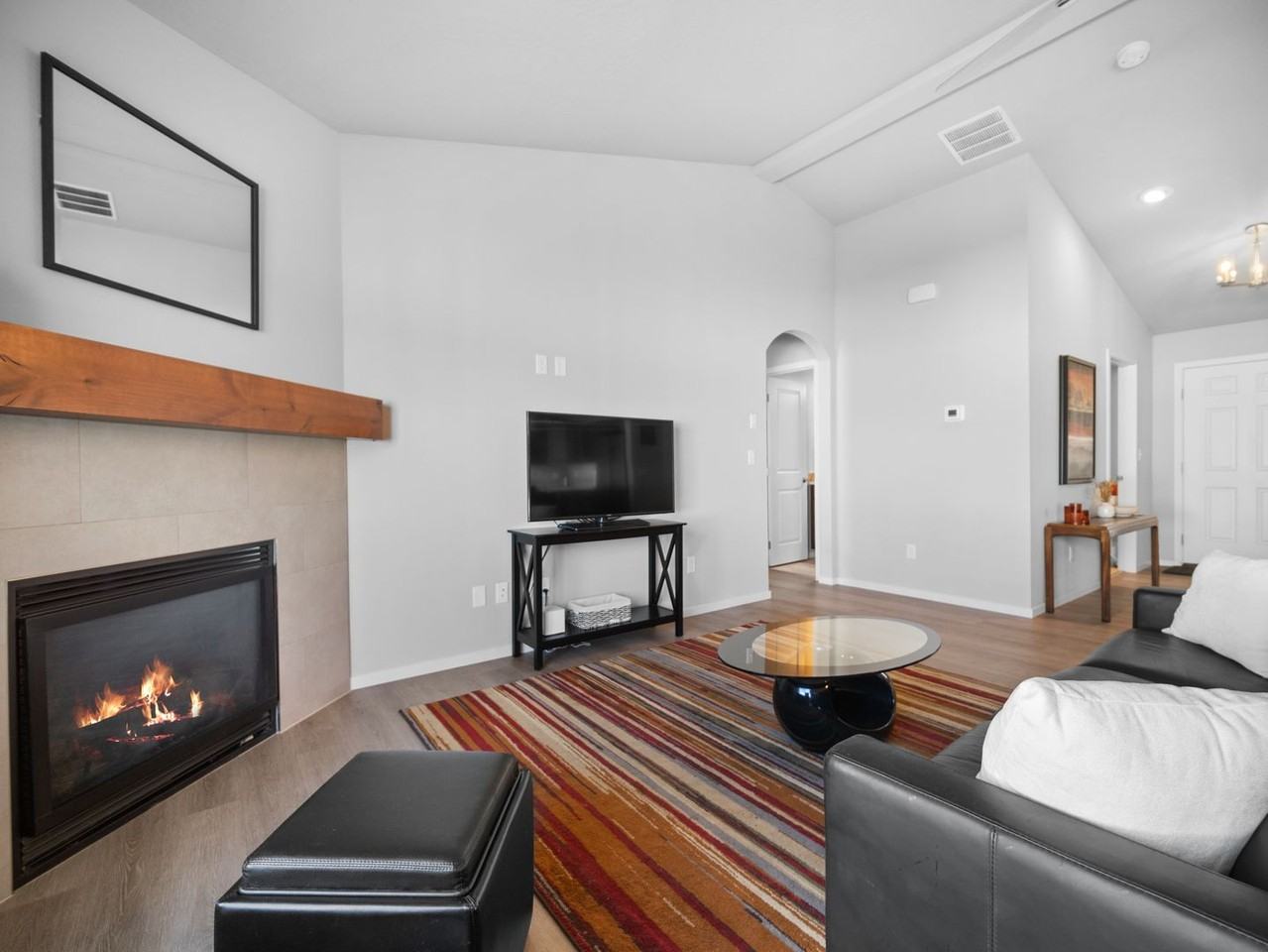 14611 E 31st Ave - Photo 4 of 50