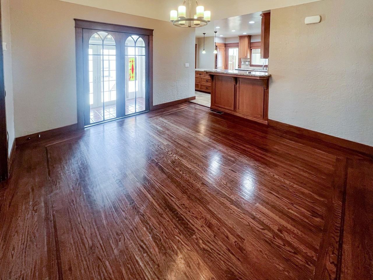 3031 Goldsmith St - Photo 3 of 18
