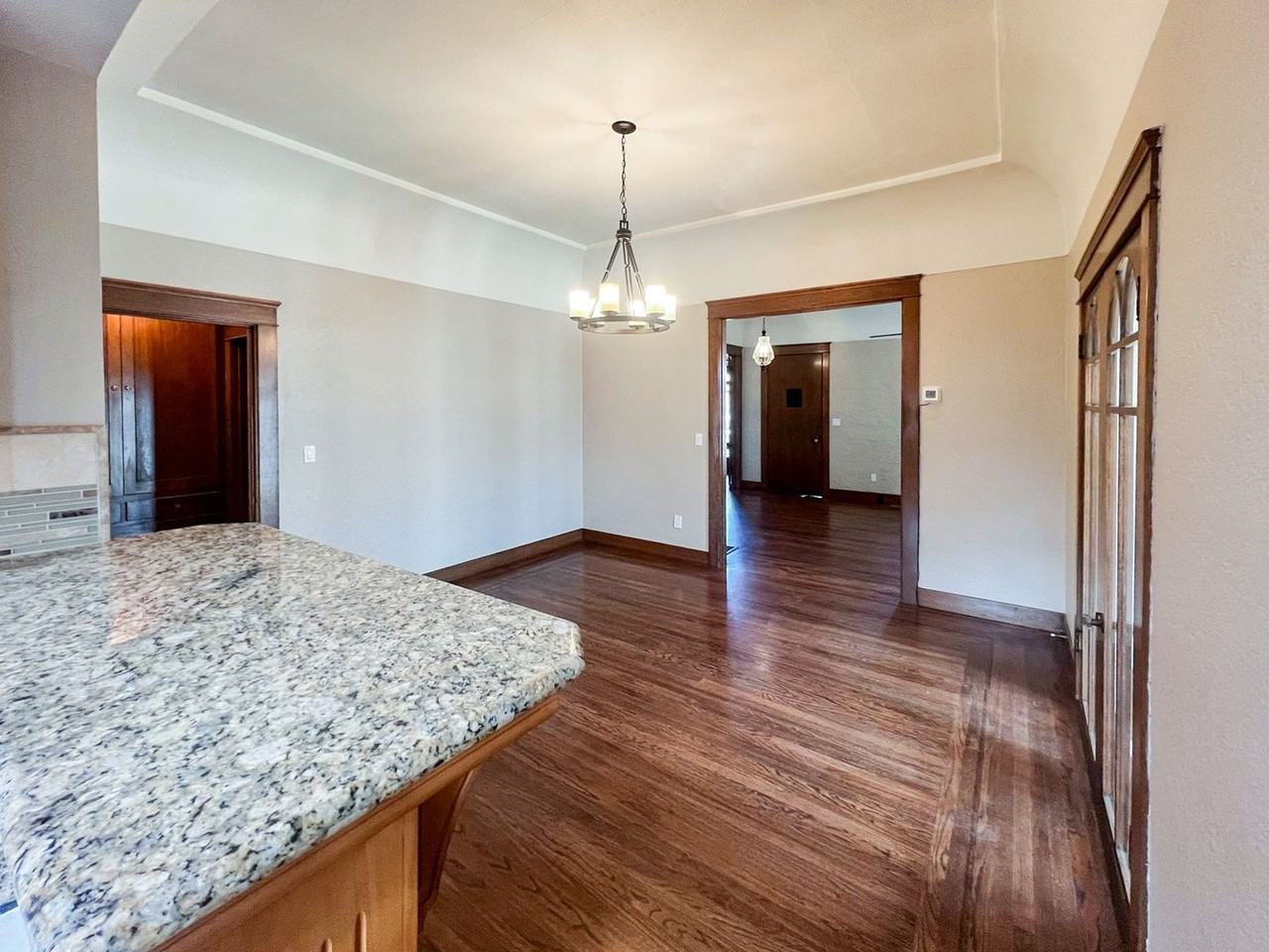 3031 Goldsmith St - Photo 4 of 18