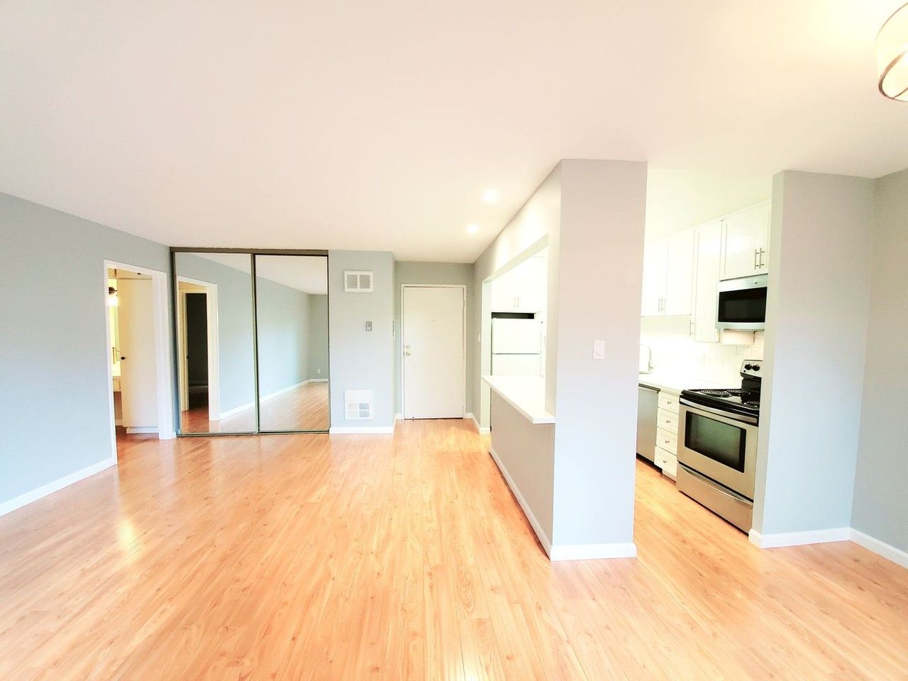 801 N Humboldt St #107 - Photo 4 of 27