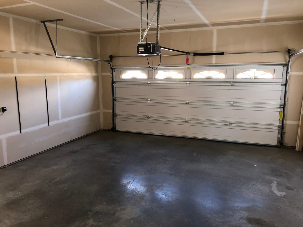 86 Silverberry St - Photo 2 of 14