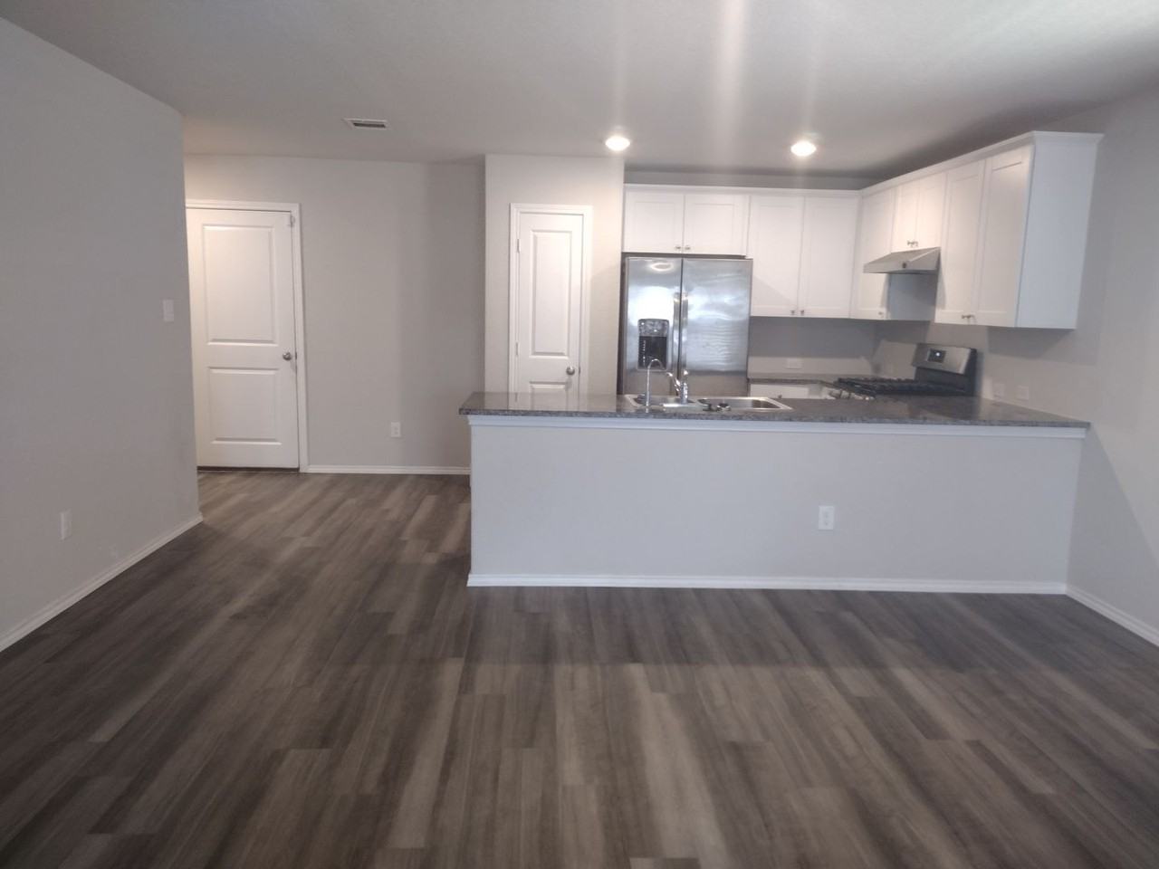 7722 Blue Gulf Dr - Photo 6 of 38