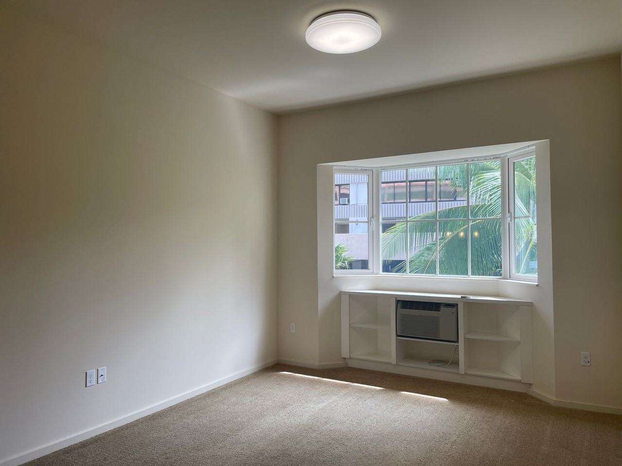 1800 Kaioo Dr #C503 - Photo 5 of 7
