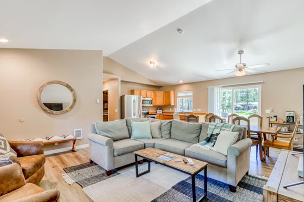 17455 Rail Dr - Photo 4 of 12