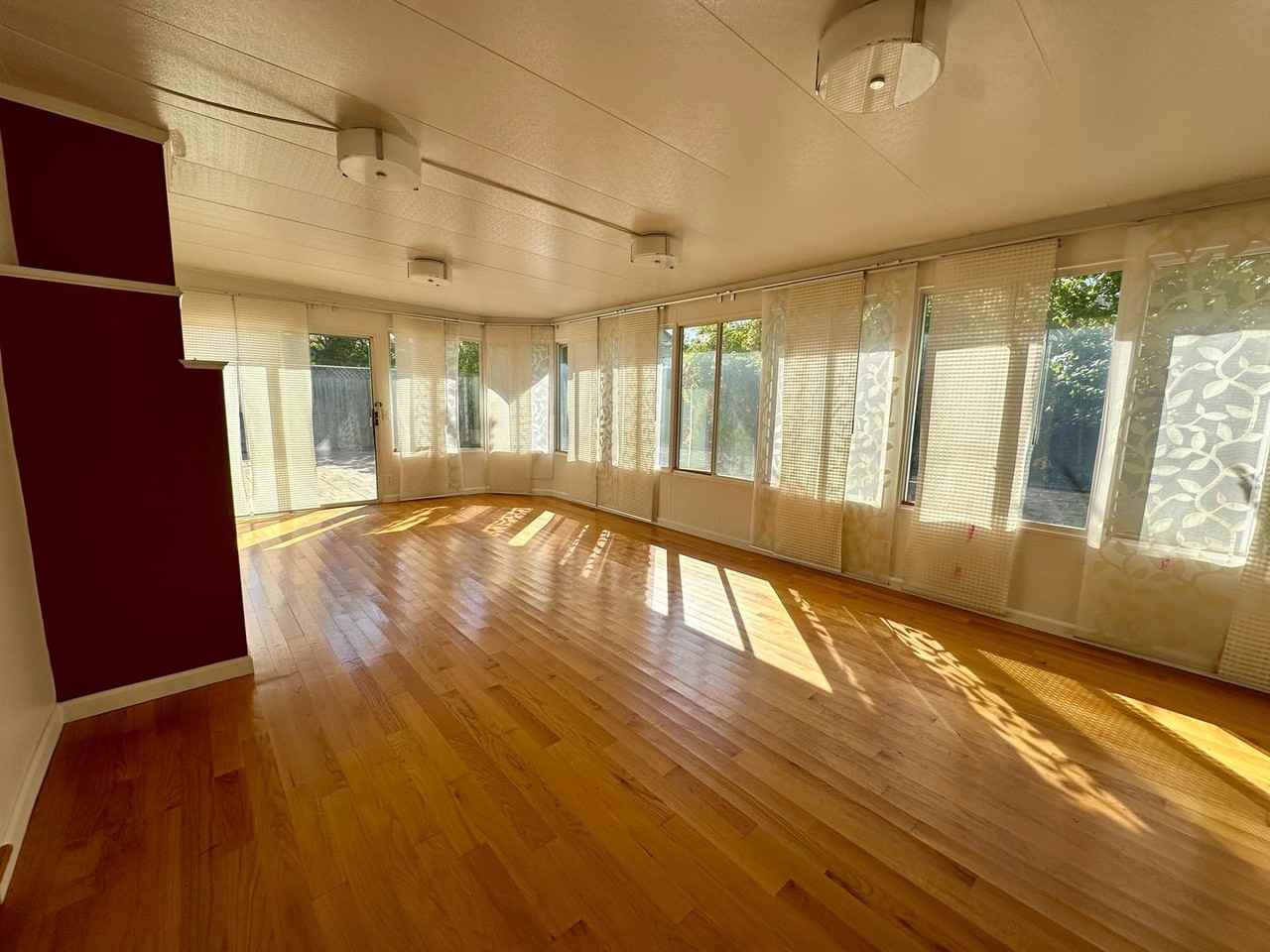 1367 S Blaney Ave - Photo 7 of 17