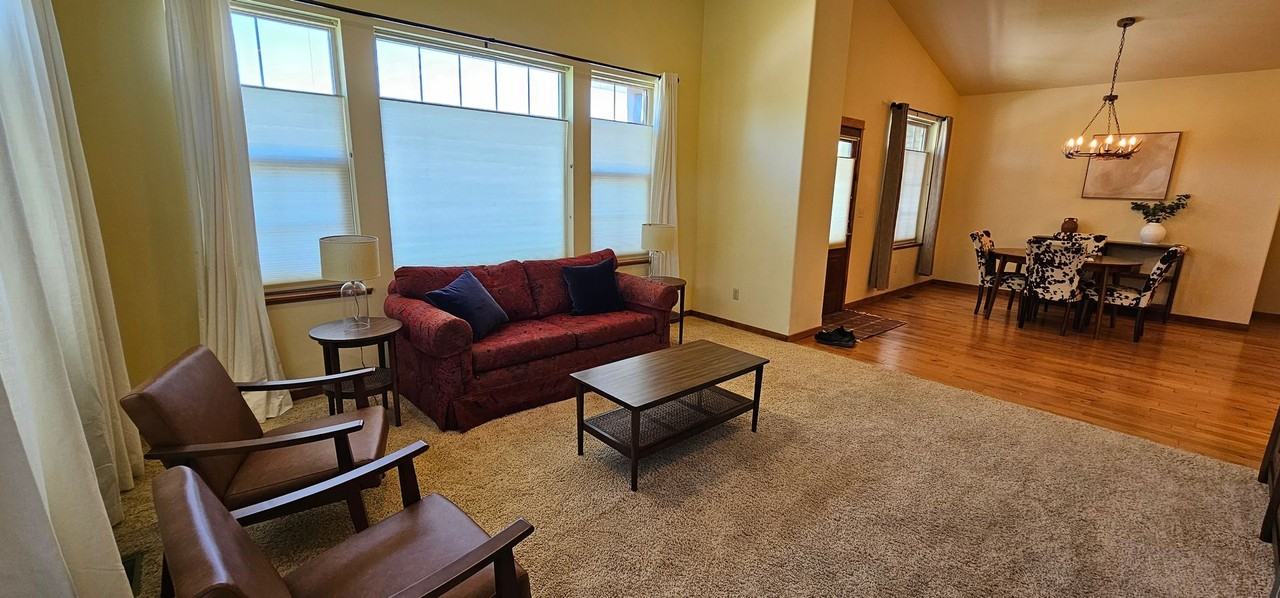 2334 W Beall St #1 - Photo 2 of 39