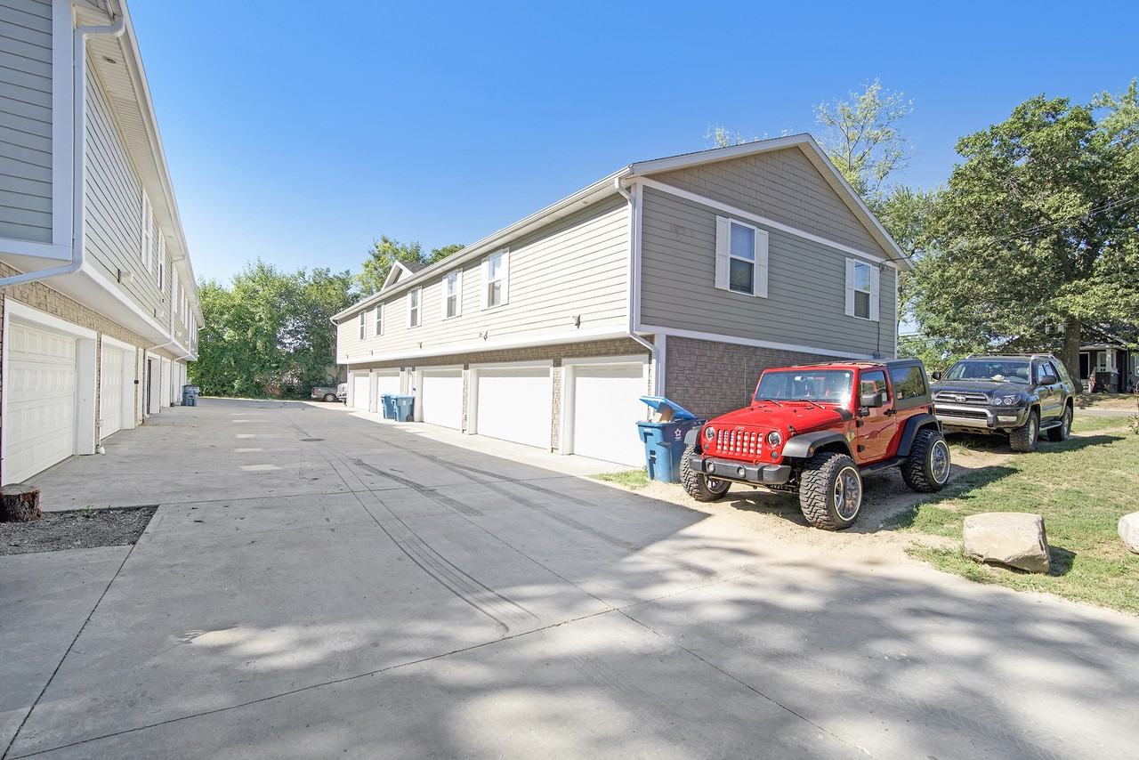 2643 Redwood Ave #2647