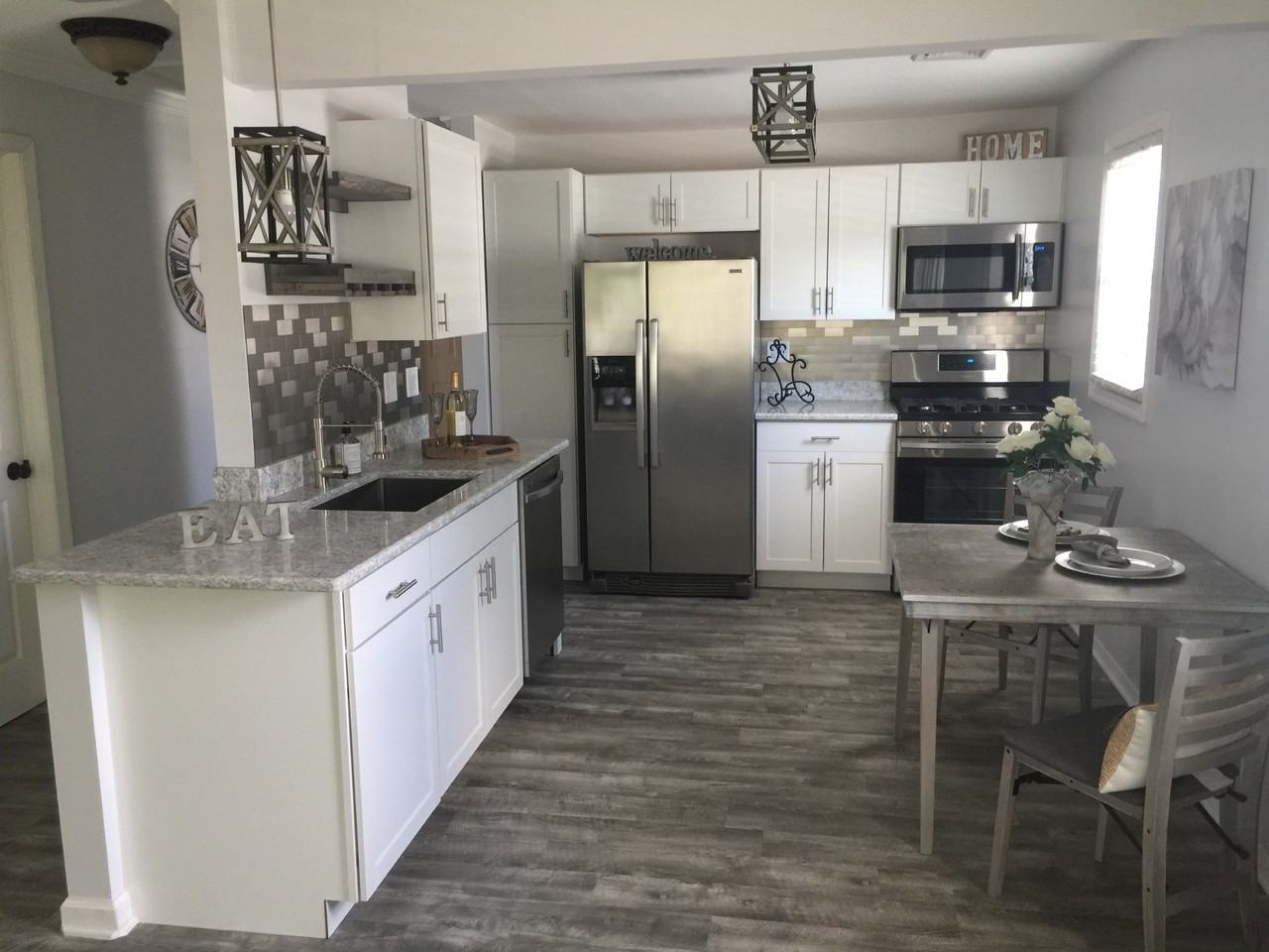 23 E 6th St #NA - Photo 3 of 17