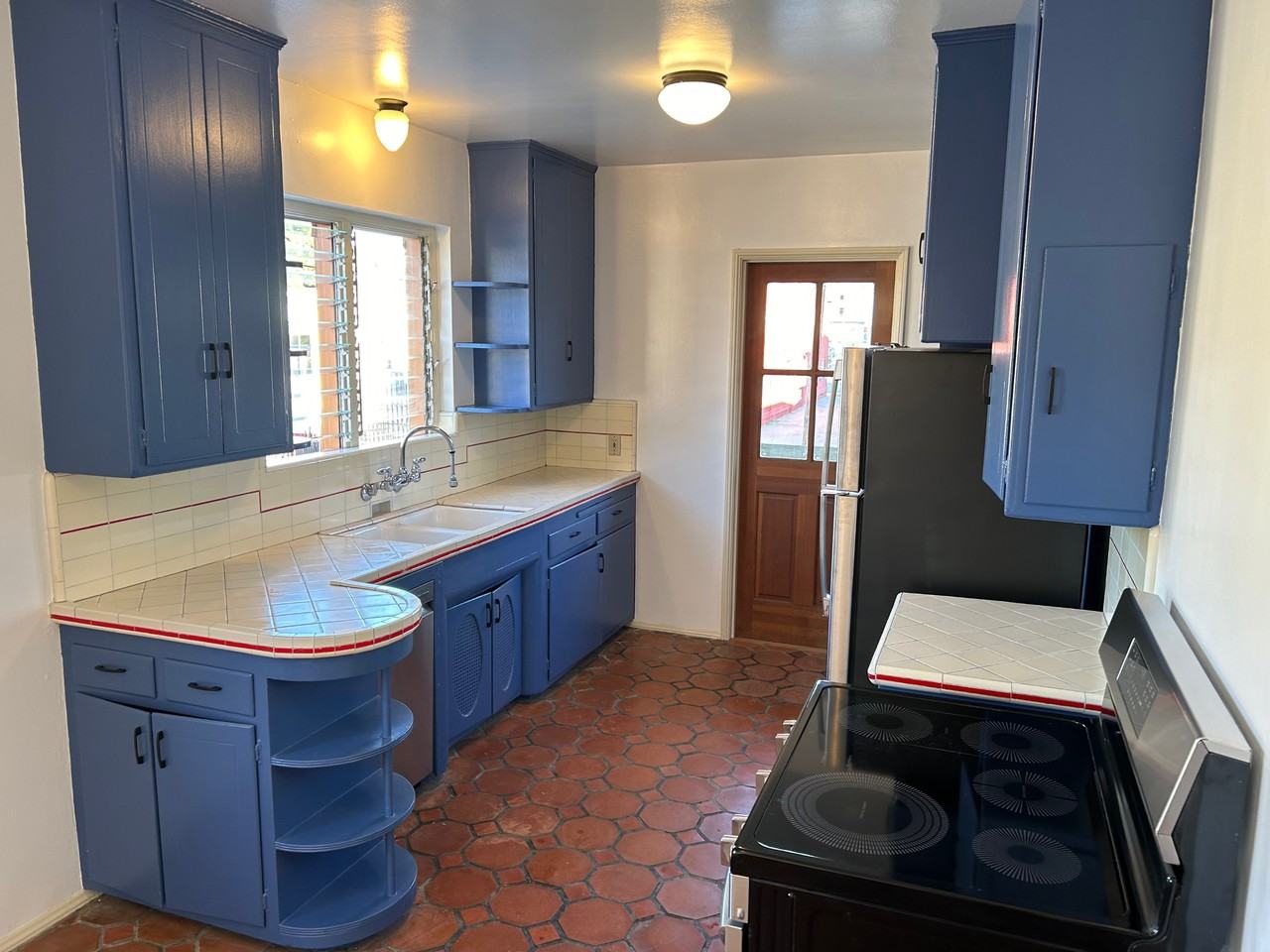 1425 Allison Ave #NA - Photo 5 of 15