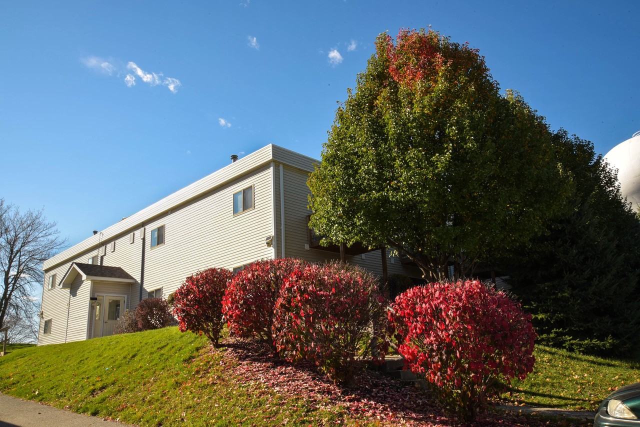 1197 Blairs Ferry Road Northeast #1 - Photo 3 of 4